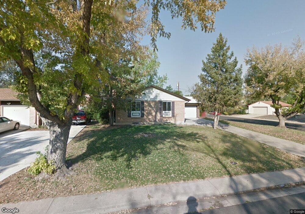 861 Fraser St, Aurora, CO 80011 - photo 1