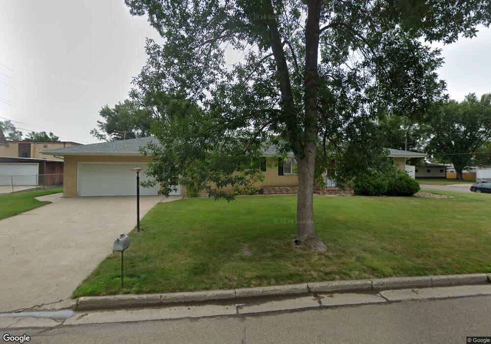 509 15th St SE, Jamestown, ND 58401 - photo 1