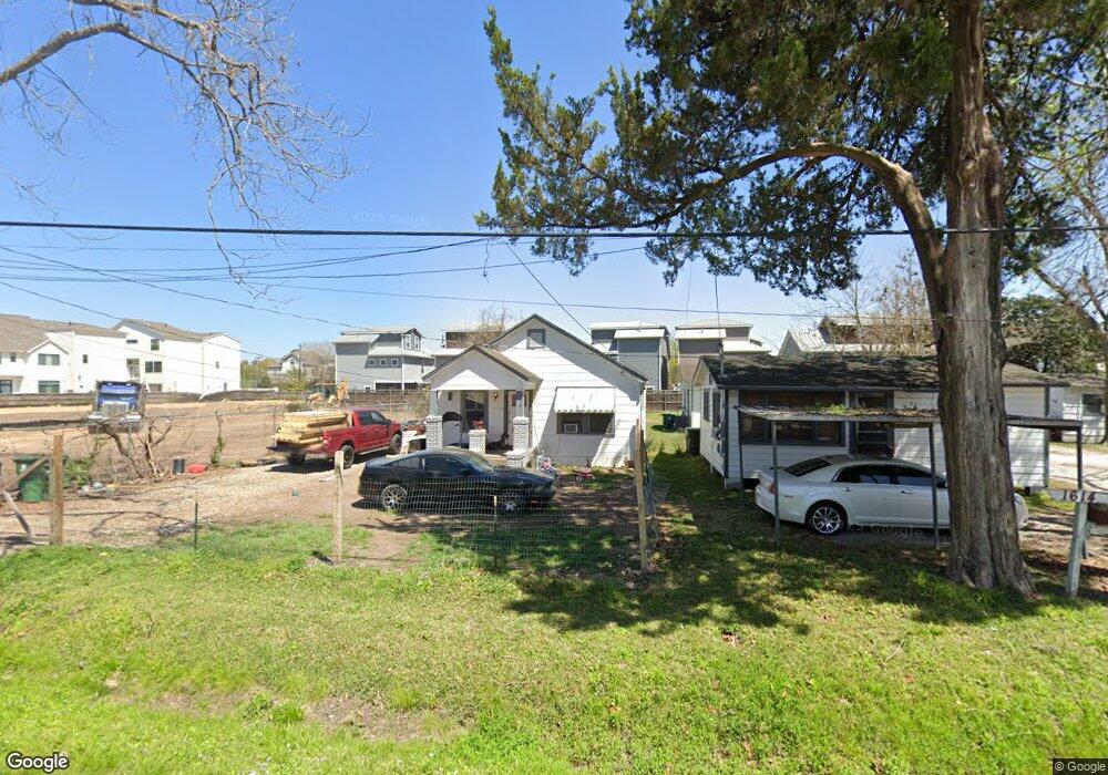 1614 Ojeman Rd unit A, Houston, TX 77055 - photo 1