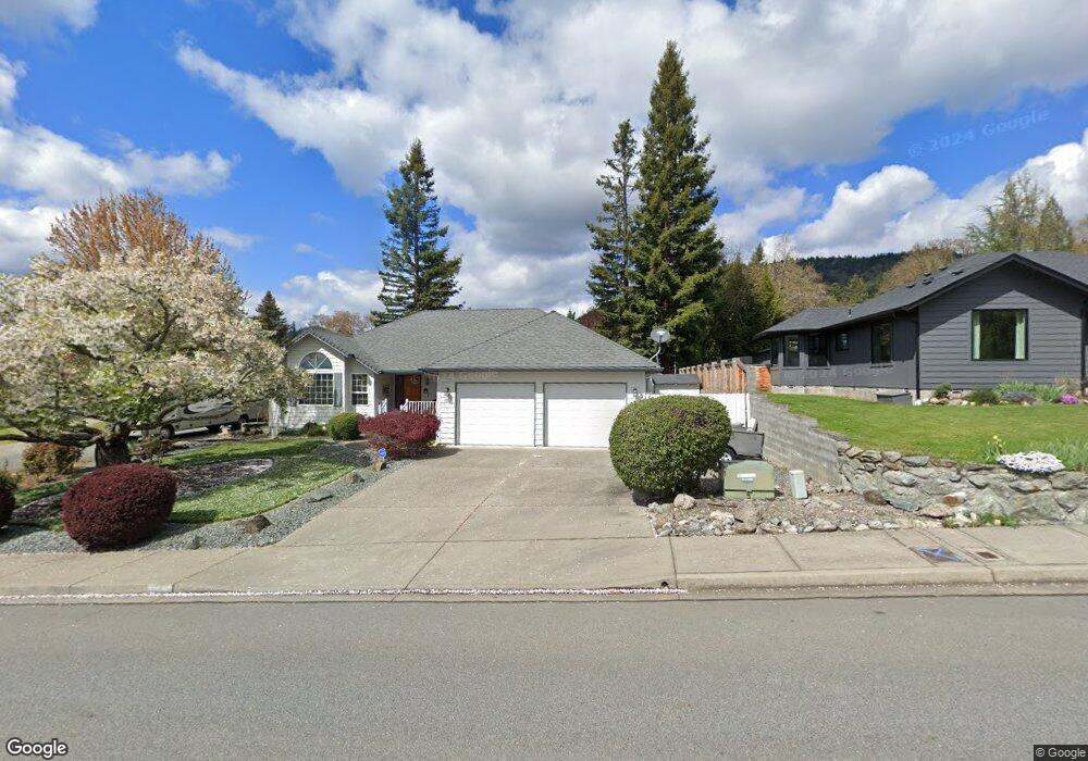 1056 NE Savage St, Grants Pass, OR 97526 - photo 1