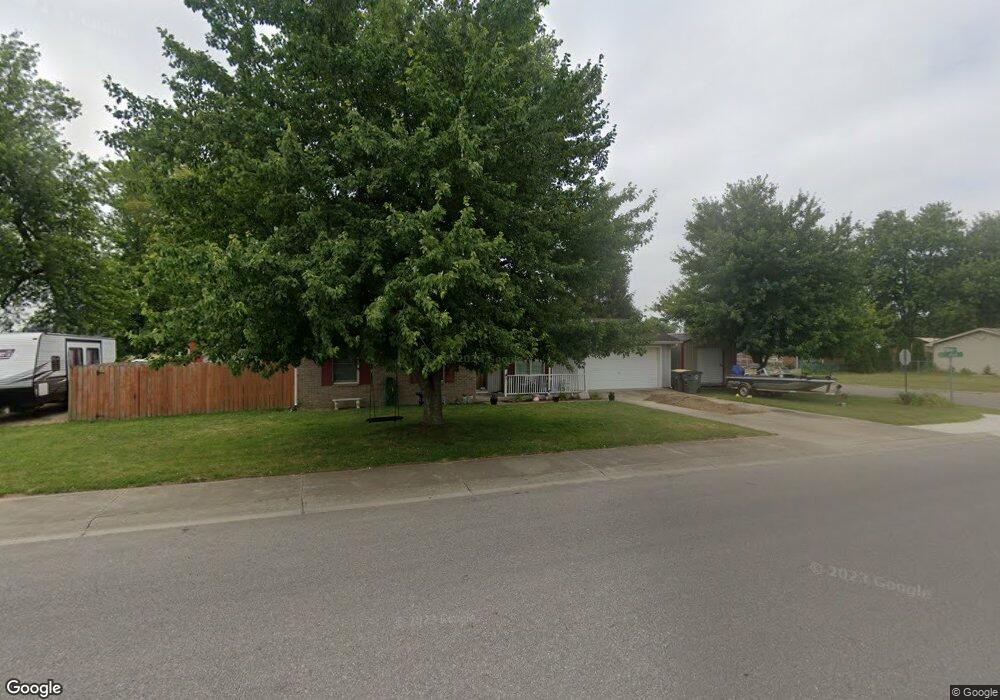 1212 Dunbar Dr, Seymour, IN 47274 - photo 1