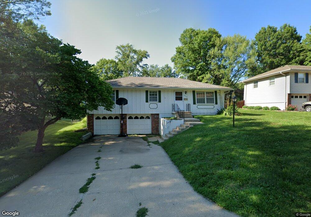 9714 W 56th Terrace, Shawnee, KS 66203 - photo 1