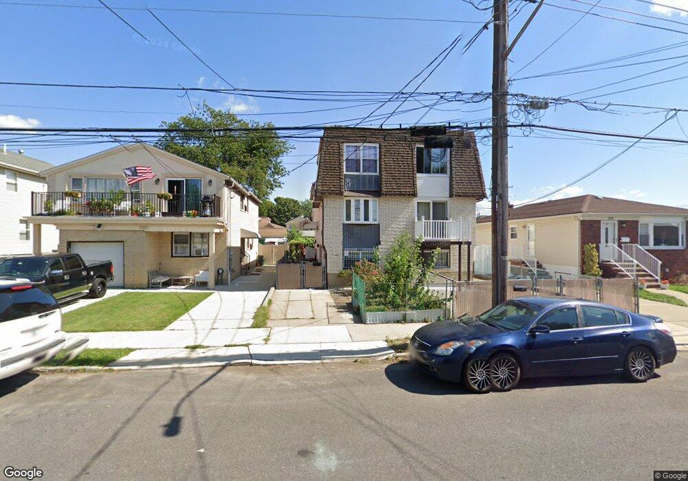 291-293 Lamport Blvd, Staten Island, NY 10305 - photo 1