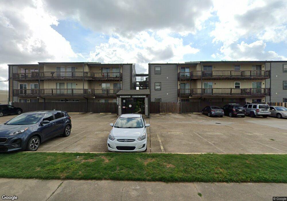 2301 Edenborn Ave unit 207, Metairie, LA 70001 - photo 1