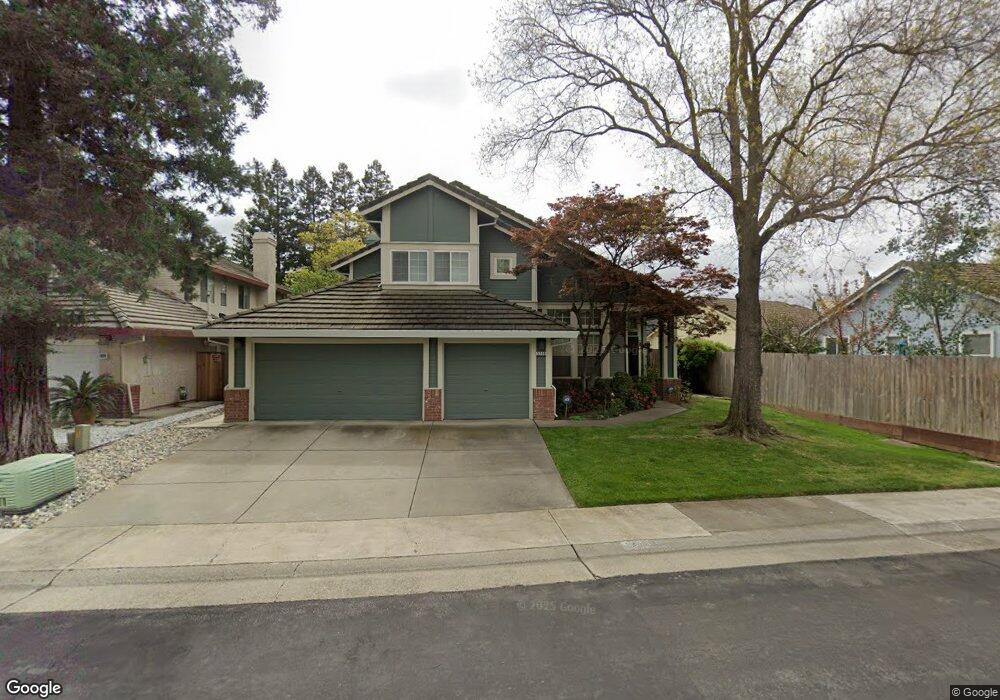 5200 Harbourglen Way, Elk Grove, CA 95758 - photo 1