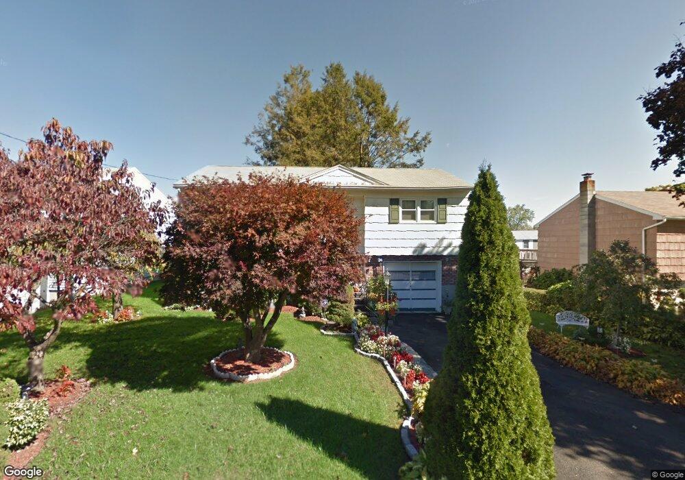 7 Michael St, Danbury, CT 06810 - photo 1