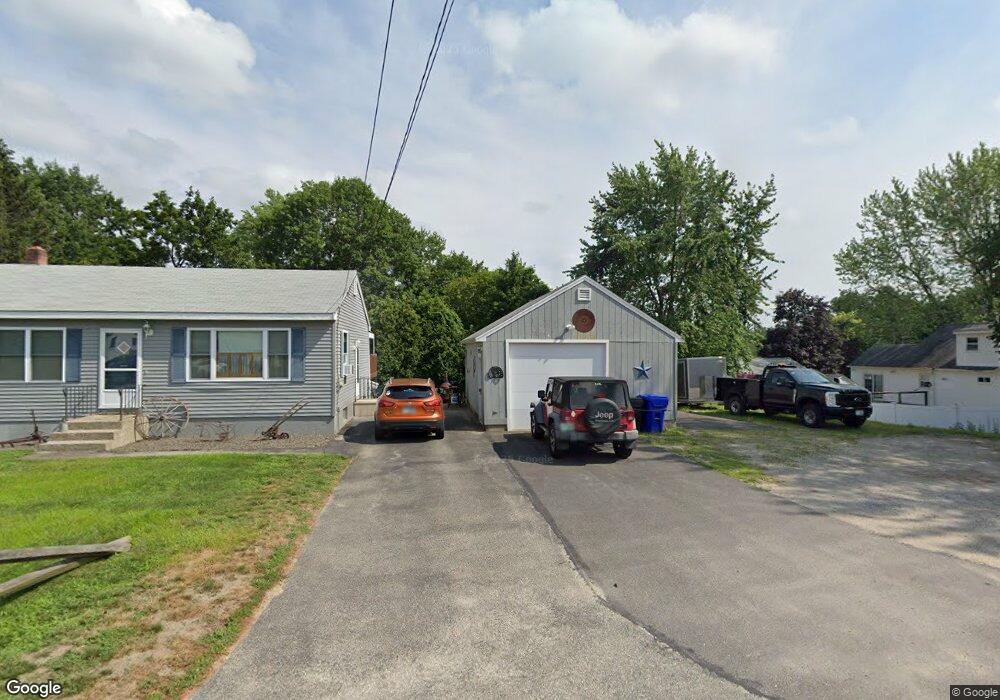 27 Belknap Rd, Hudson, NH 03051 - photo 1