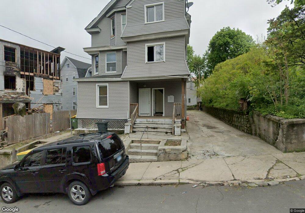 5 Giles St unit 2ND, Waterbury, CT 06704 - photo 1