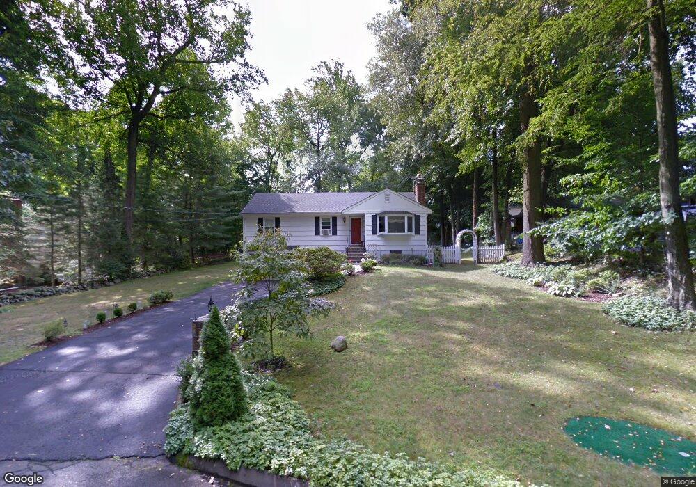 10 Purdy Rd, Norwalk, CT 06850 - photo 1