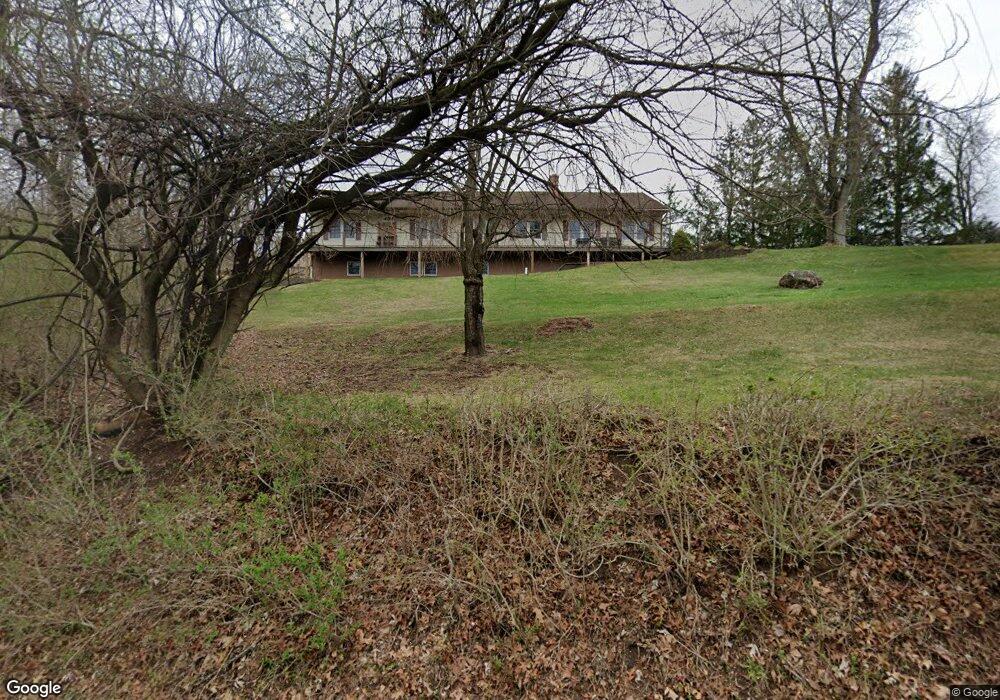 27 Beavens Rd, Reading, PA 19608 - photo 1