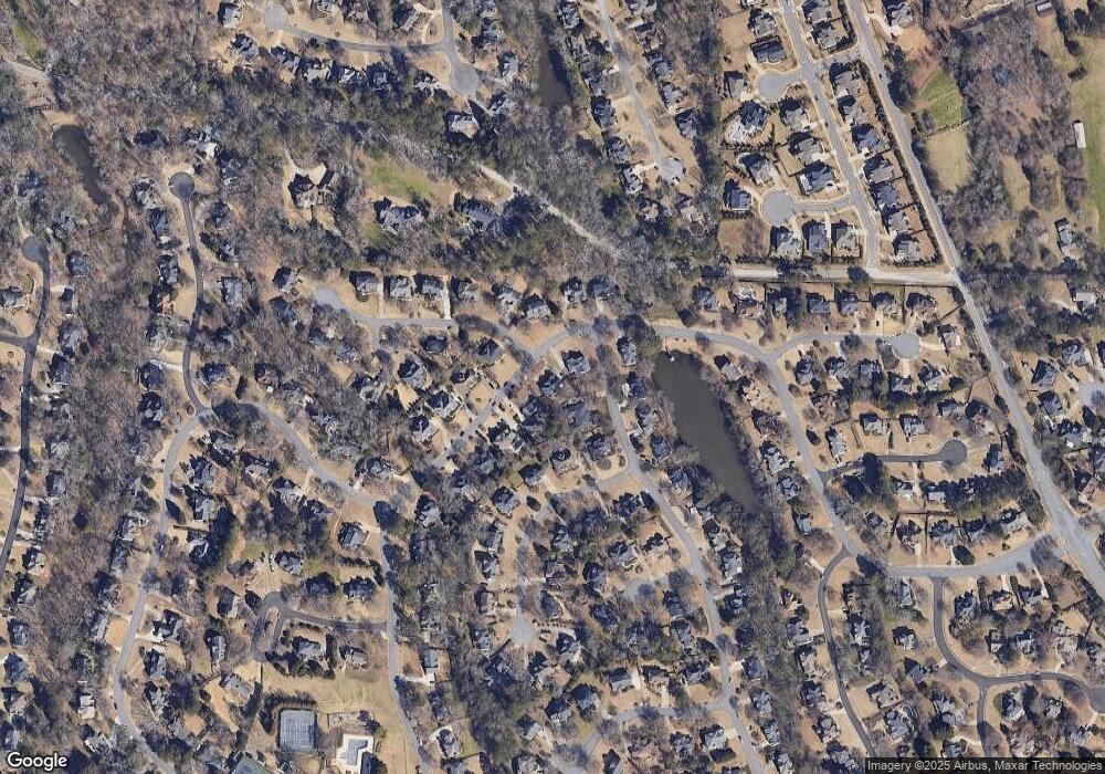 12135 Magnolia Crescent Dr, Roswell, GA 30075 - photo 1