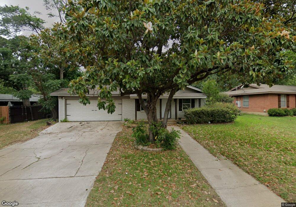 705 Hurstview Dr, Hurst, TX 76053 - photo 1