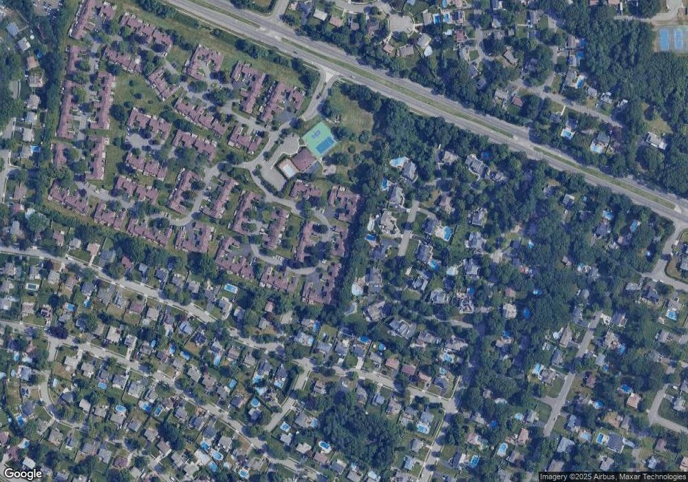 12 Ashley Cir, ComMacK, NY 11725 - photo 1