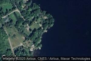 190 Maxfield Point Dr, Newport Center, VT 05857