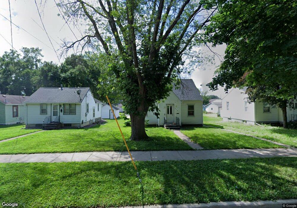 716 Lincoln Ave, Albert Lea, MN 56007 - photo 1