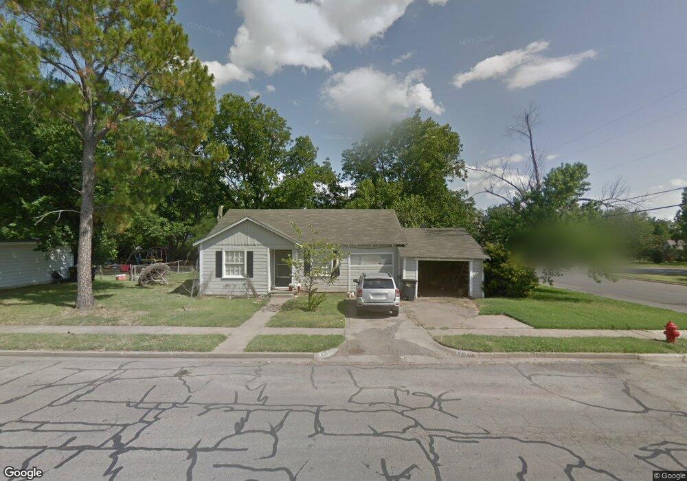 835 College St, Cleburne, TX 76033 - photo 1