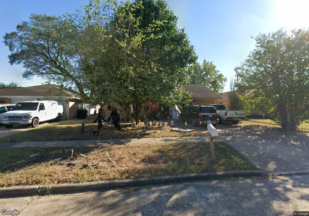 7319 Strawbridge Ln, Houston, TX 77040 - photo 1