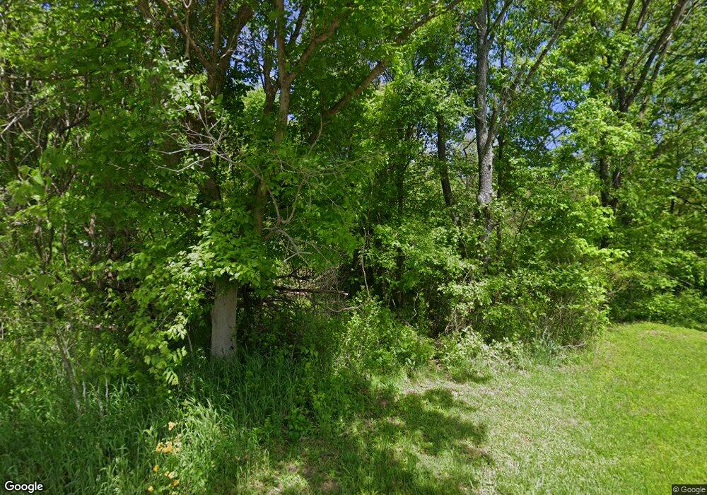 340 Beechmont Dr NE, Corydon, IN 47112 - photo 1