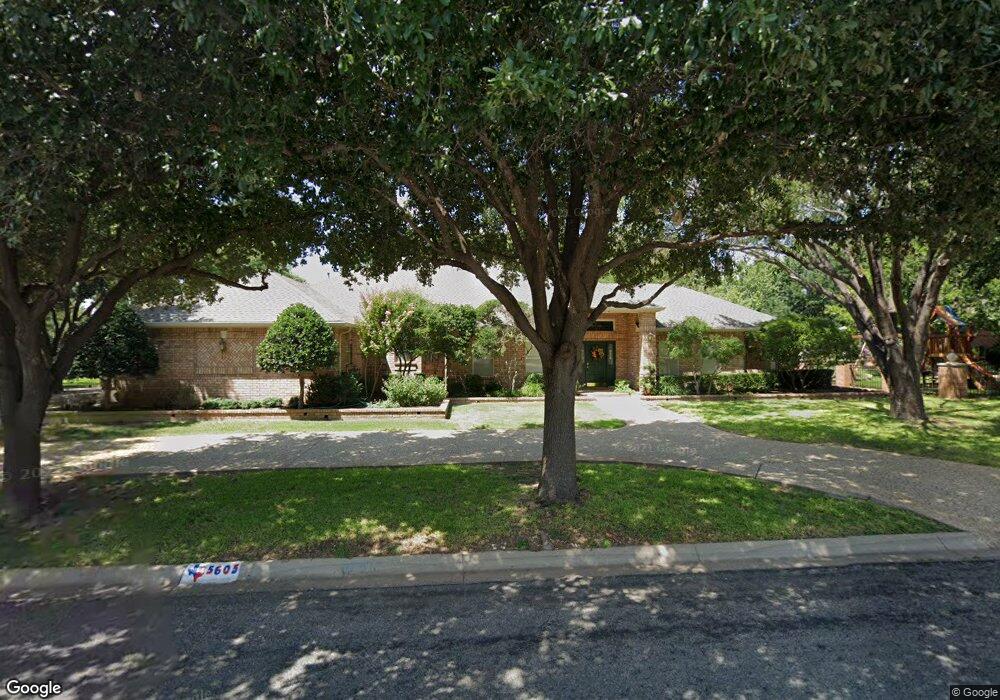5605 Woodbine Ln, San Angelo, TX 76904 - photo 1