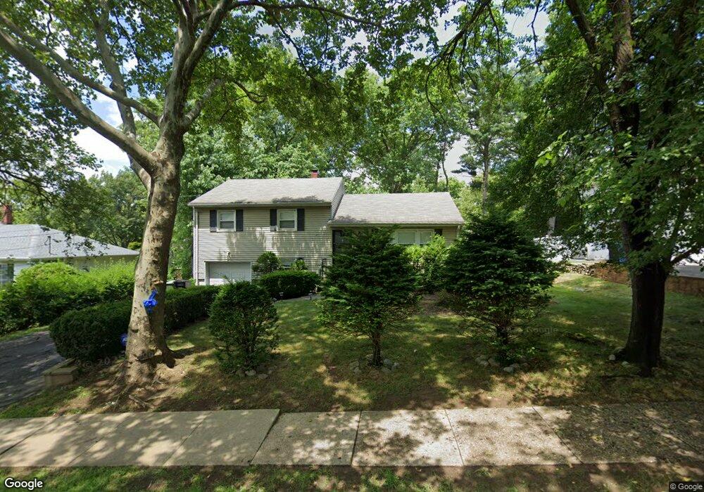 323 Spencer Place, Paramus, NJ 07652 - photo 1