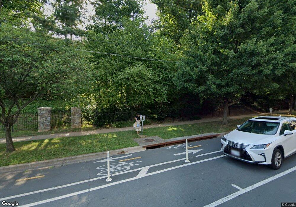 11355 Morning Gate Dr, Rockville, MD 20852 - photo 1