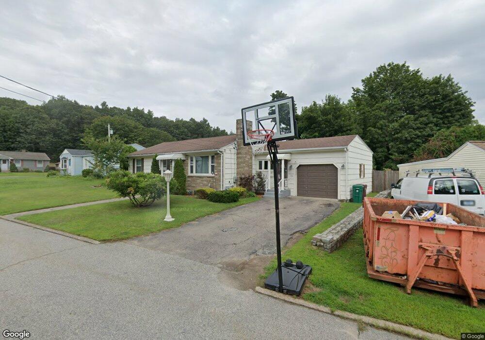 187 Macarthur Rd, Woonsocket, RI 02895 - photo 1