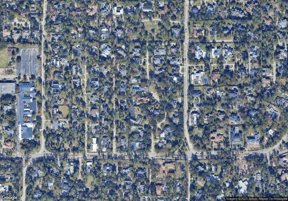 217 Kensington Ct, Houston, TX 77024 - photo 1