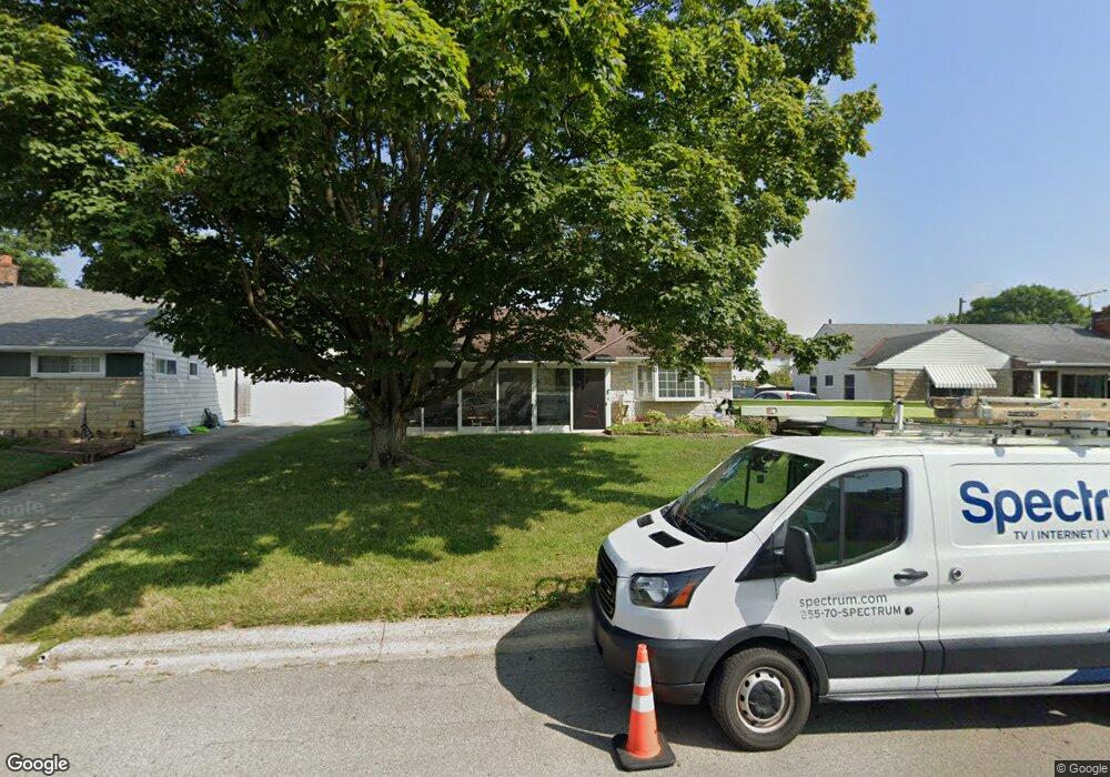 2734 Bernadette Rd, Columbus, OH 43204 - photo 1