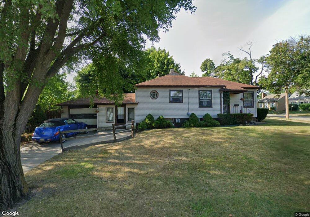 1022 Cawood St, Lansing, MI 48915 - photo 1