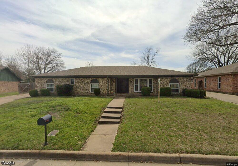 4013 Aragon Dr, Fort Worth, TX 76133 - photo 1