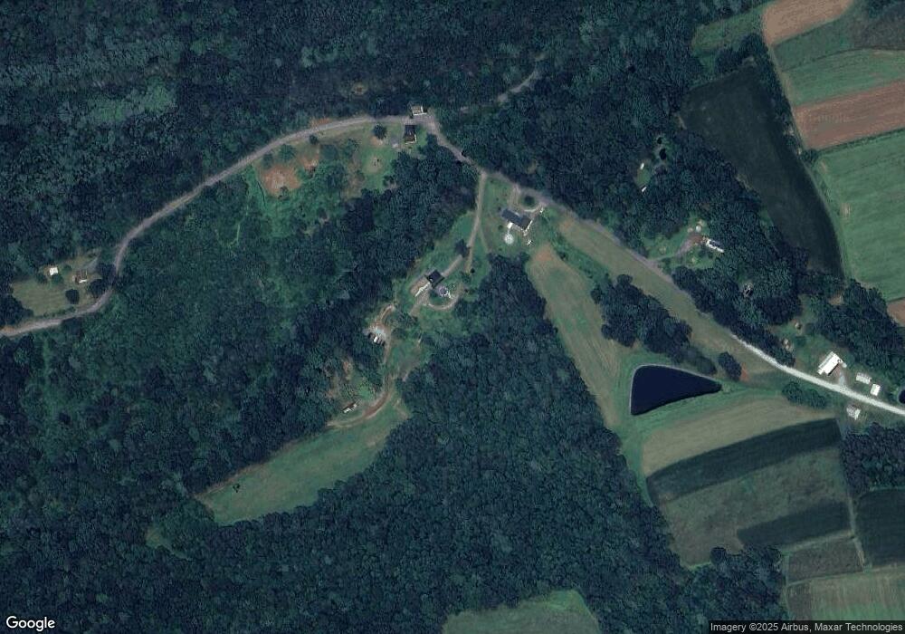 19 Cardinal Rd, New Ringgold, PA 17960 - photo 1