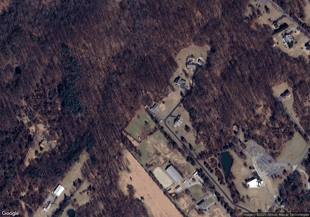 15700 Riding Stable Rd, Laurel, MD 20707 - photo 1