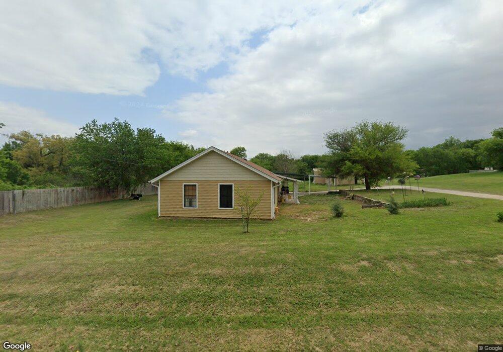 608 N Lane St, Decatur, TX 76234 - photo 1