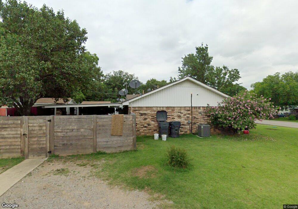 1025 C St SE, Ardmore, OK 73401 - photo 1