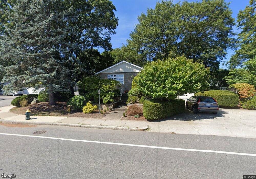 593 Budlong Rd, Cranston, RI 02920 - photo 1