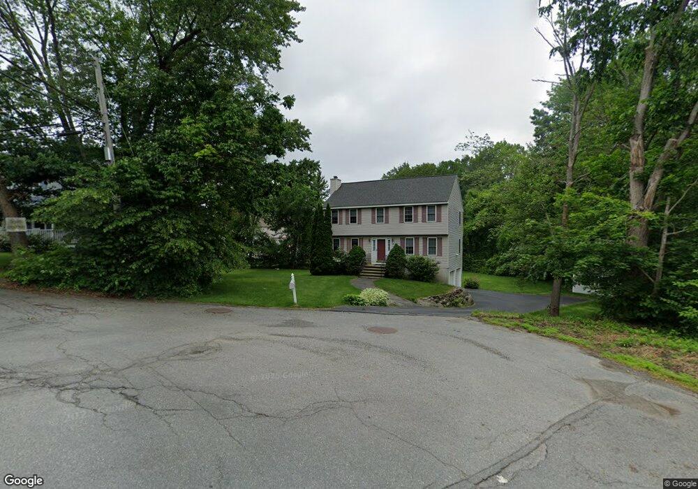 38 Hillcrest Ave, Dracut, MA 01826 - photo 1