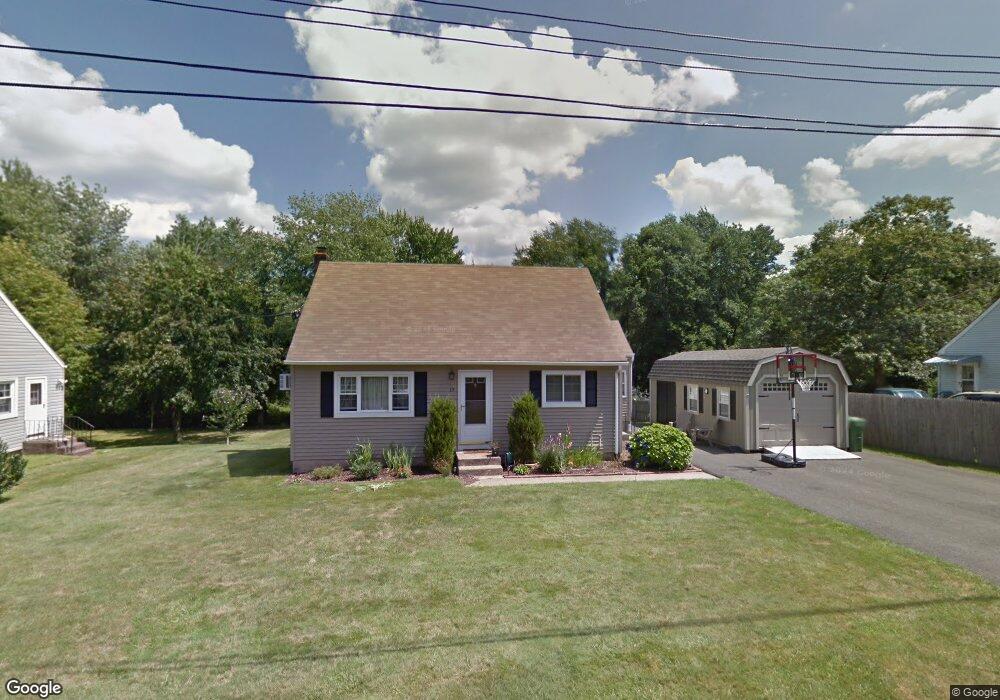 19 Navadon Pkwy, Middletown, CT 06457 - photo 1