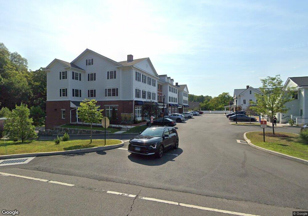 200 Danbury Rd unit 5, Wilton, CT 06897 - photo 1