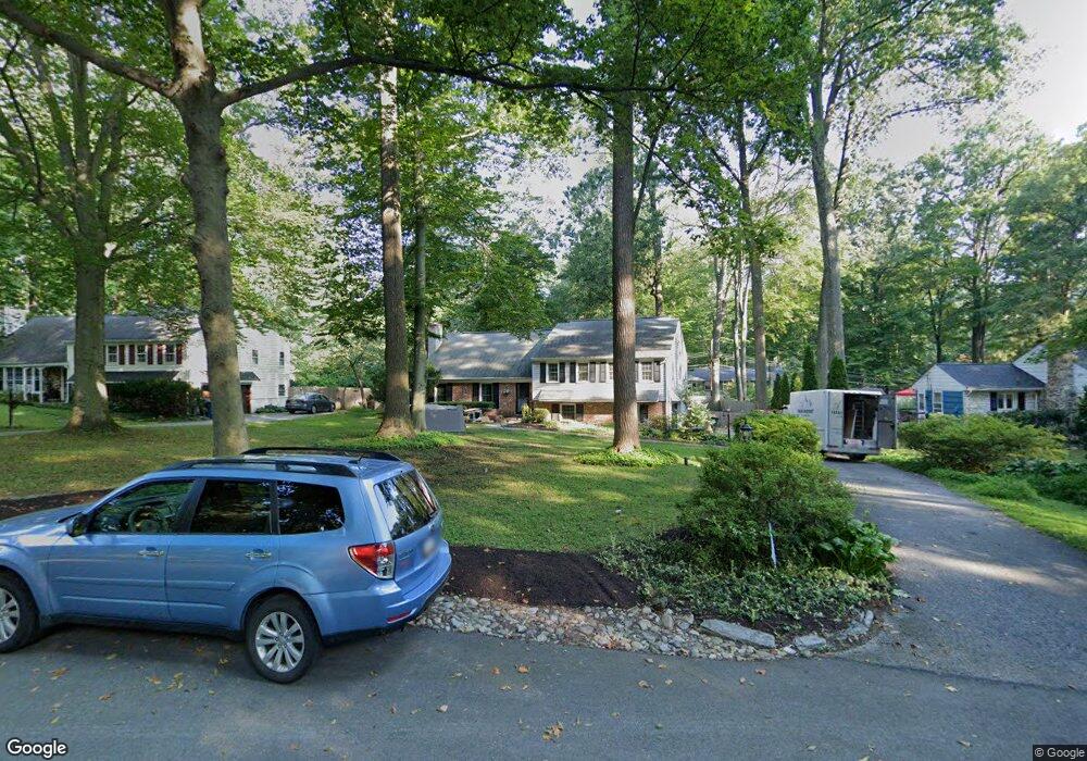 9 Woodland Cir, Downingtown, PA 19335 - photo 1