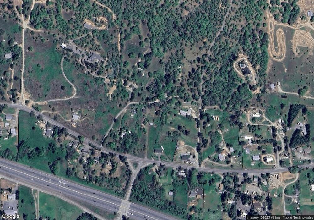 10100 Blackwell Rd, Central Point, OR 97502 - photo 1