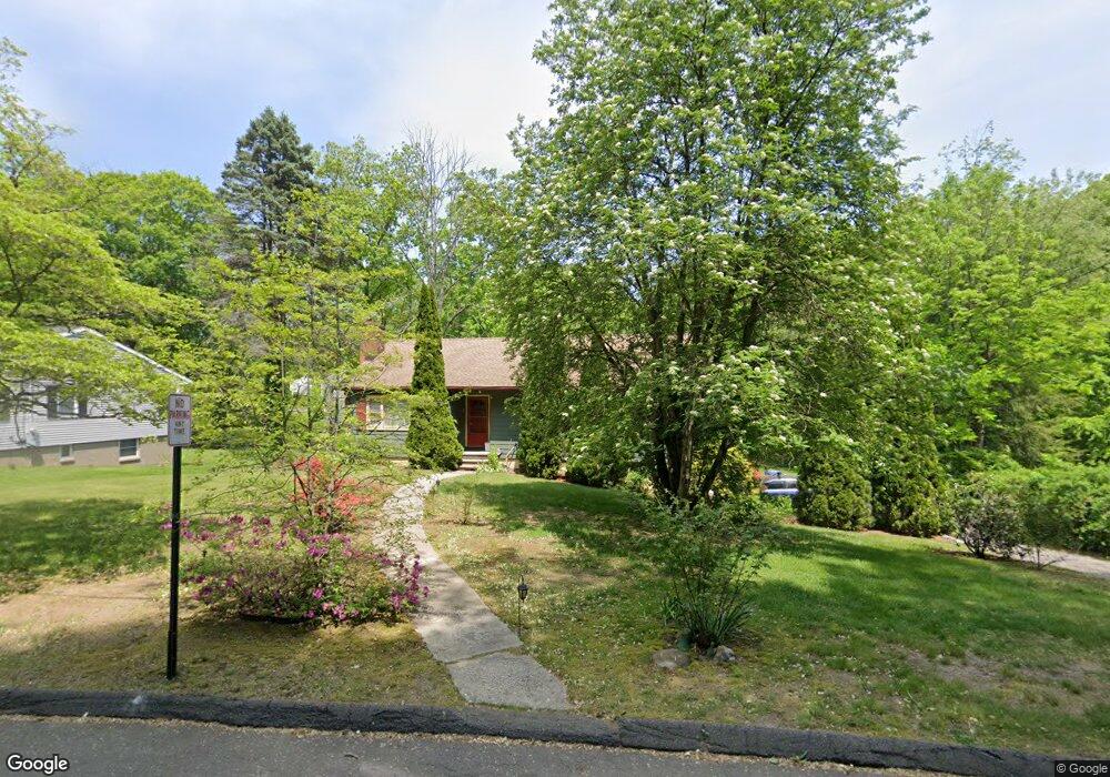 40 Tait Rd, Trumbull, CT 06611 - photo 1