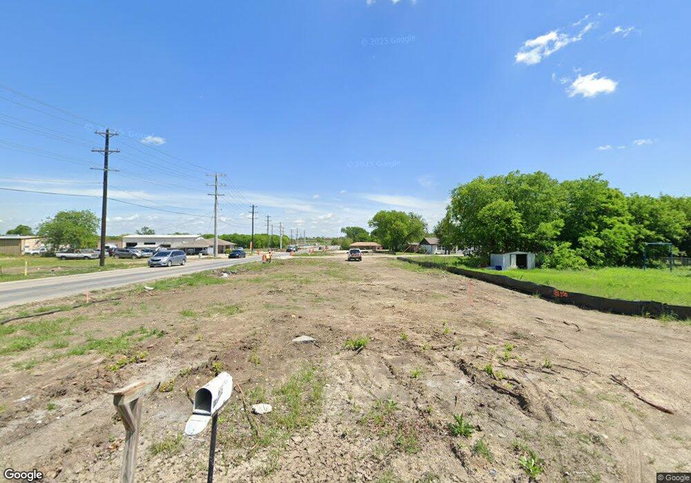 806 N 4th St, Sanger, TX 76266 - photo 1