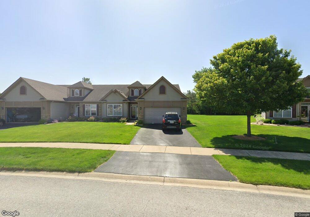 823 Charlevoix Way unit 33-2, Schererville, IN 46375 - photo 1