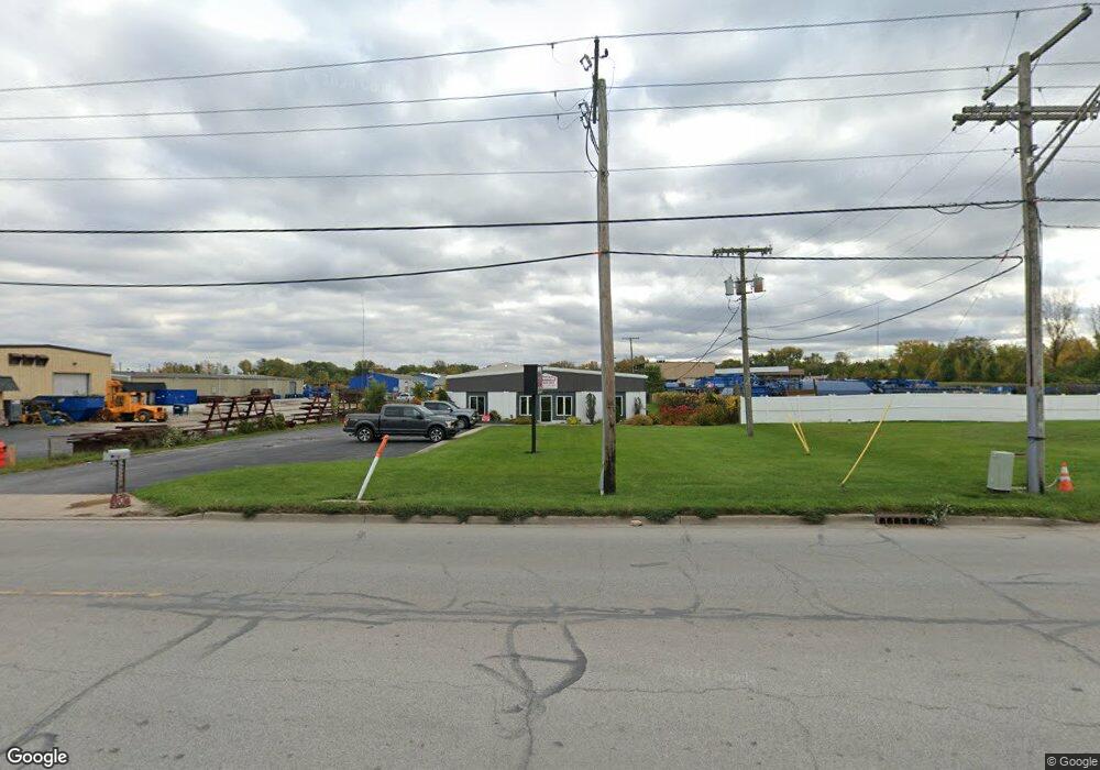 1027 E Summit St, Crown Point, IN 46307 - photo 1