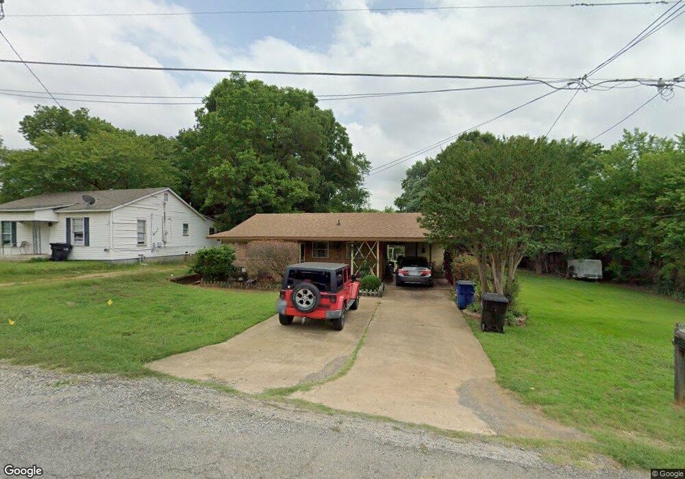 712 Dubois St, Denison, TX 75020 - photo 1
