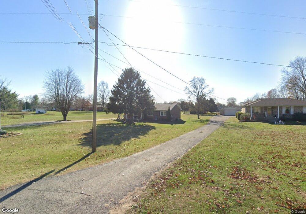 179 C E Smith Rd, Shepherdsville, KY 40165 - photo 1