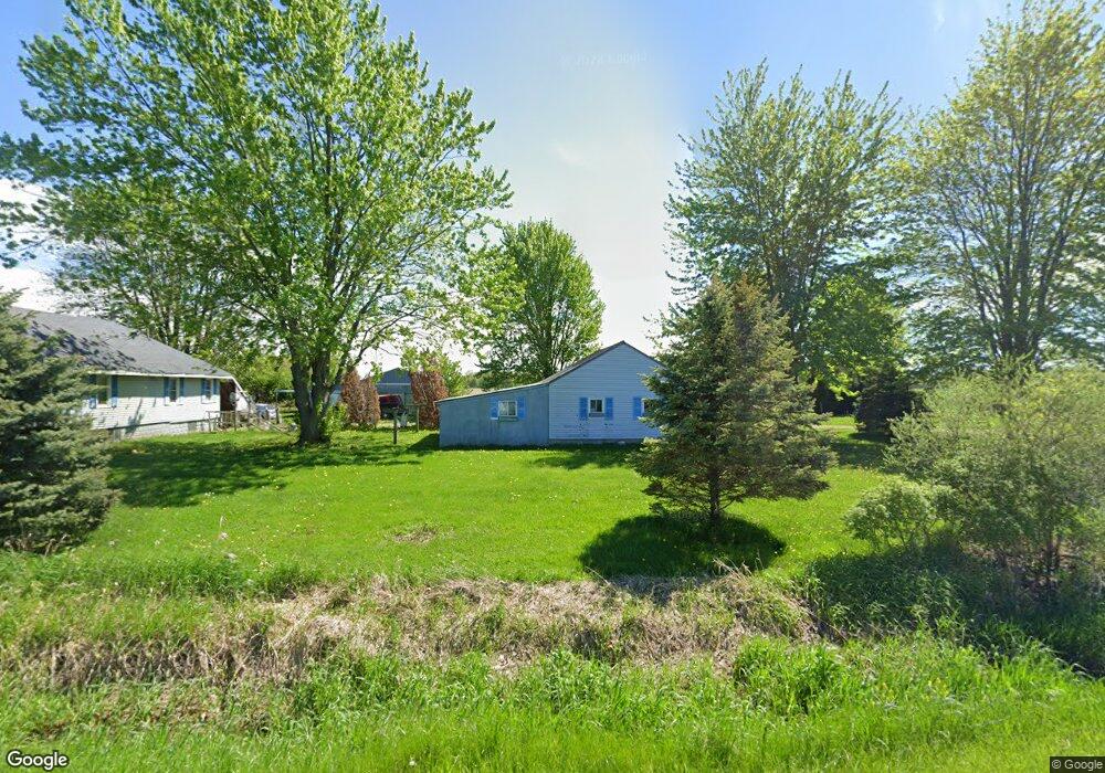 7255 W Birch Run Rd, Saint Charles, MI 48655 - photo 1