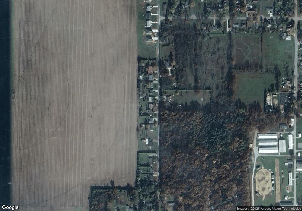 210 S Jefferson St, Hamlet, IN 46532 - photo 1