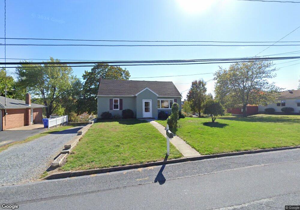 6235 Evelyn St, Harrisburg, PA 17111 - photo 1