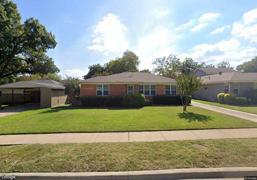 6518 Axton Ln, Dallas, TX 75214 - photo 1